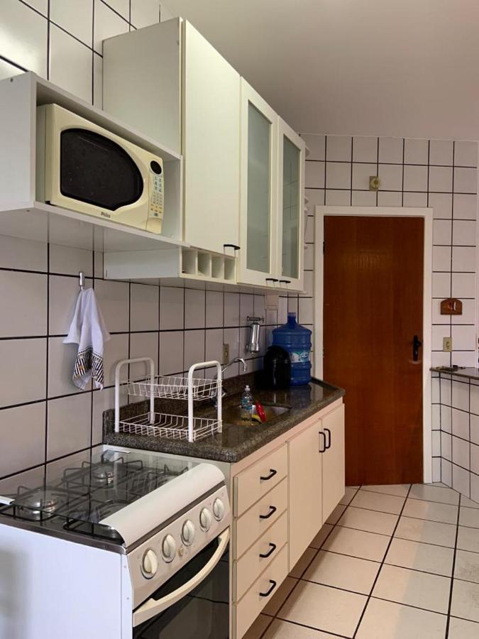 Apartamento Pe Na Areia E Aguas Tranquilas No Centro De 구아라파리 외부 사진